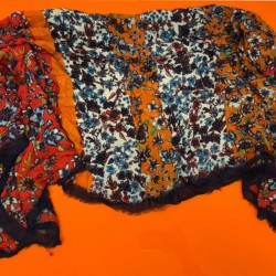Scarf de colores con Printed Floral Zara, NUEVA, talla mediana, b193