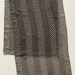 Una Scarf de gasa vintage a rayas negras y marfil para dama
