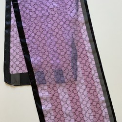 33 A Scarf Abstracta Moderna Vintage Negra y Rosa de Gasa y Satén a Rayas