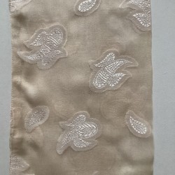 An Ivory Paisley Design Vintage Ladies Double Layer Silk Chiffon & Satin Scarf
