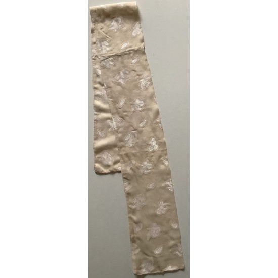 An Ivory Paisley Design Vintage Ladies Double Layer Silk Chiffon & Satin Scarf