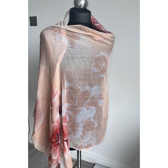 Beautiful girls/ women lightweight newON TREND fashion Summer scarf (great gft